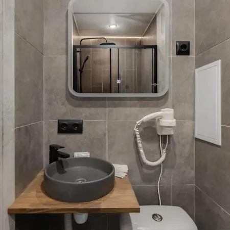 Красиви И Удобни Апартаменти Apartman